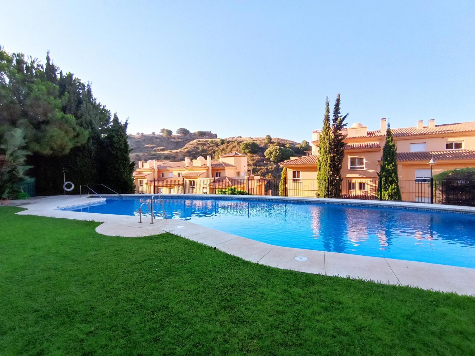 Appartement Cozy Princess - Sun, Golf, Mountain